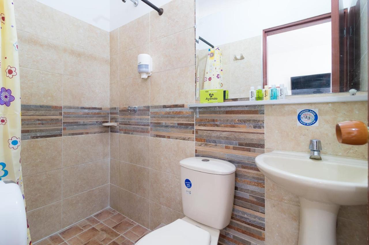 Ayenda 1128 JJ Confort Ibagué Dış mekan fotoğraf